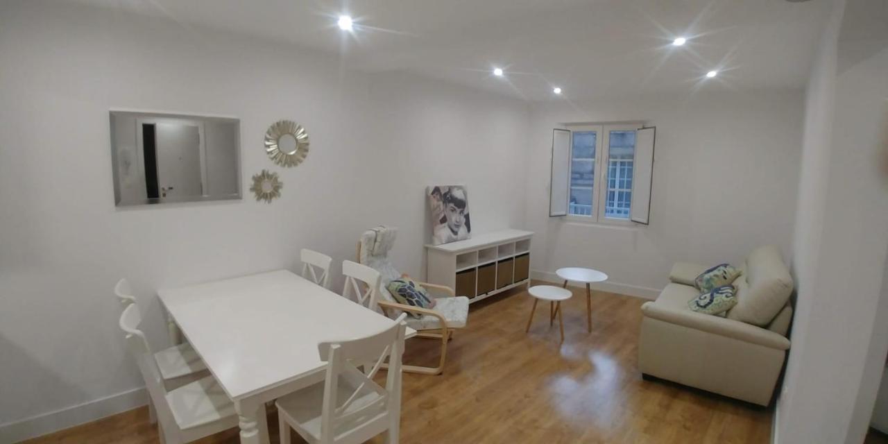 Appartement Comodo Apartamento En Zona Antigua Dos à Pontevedra Extérieur photo