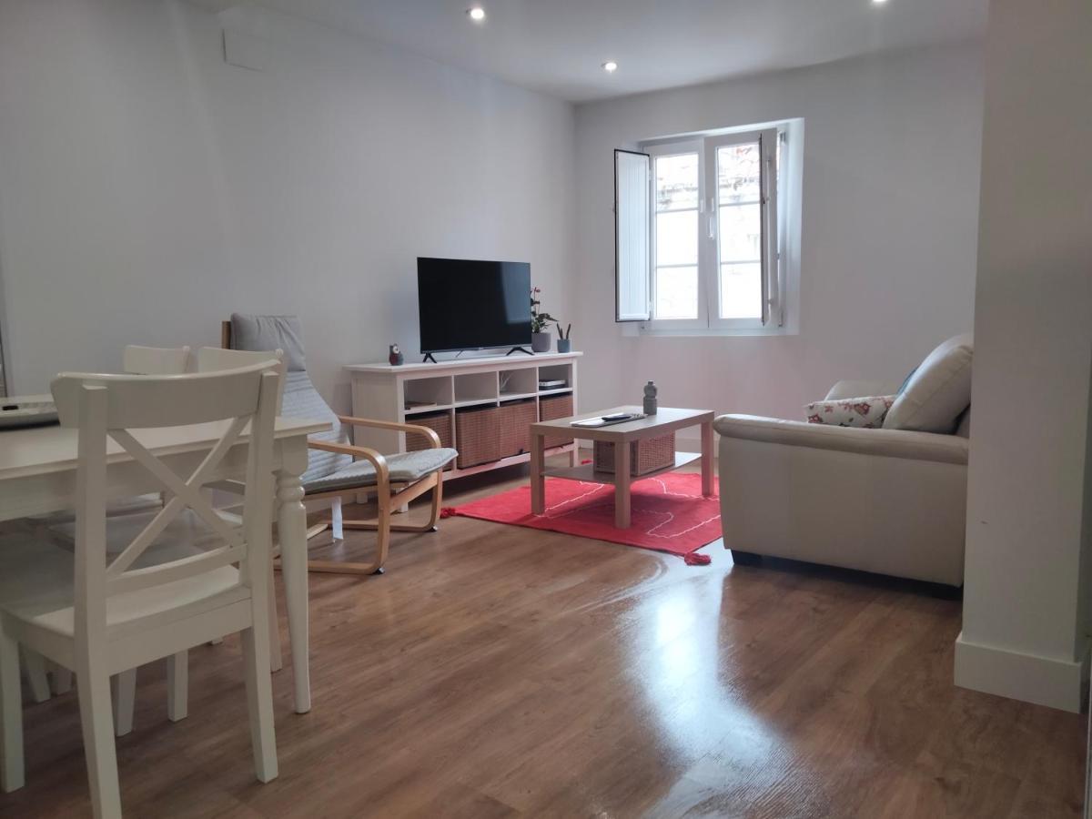Appartement Comodo Apartamento En Zona Antigua Dos à Pontevedra Extérieur photo